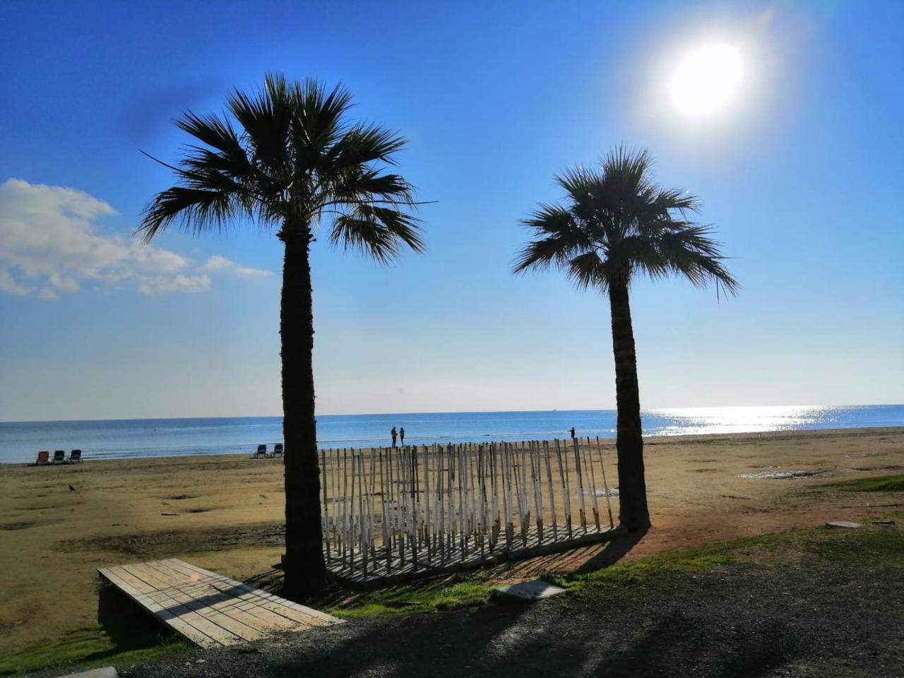 Ithaki Phinikoudes Apartment No. 201 Larnaca Buitenkant foto